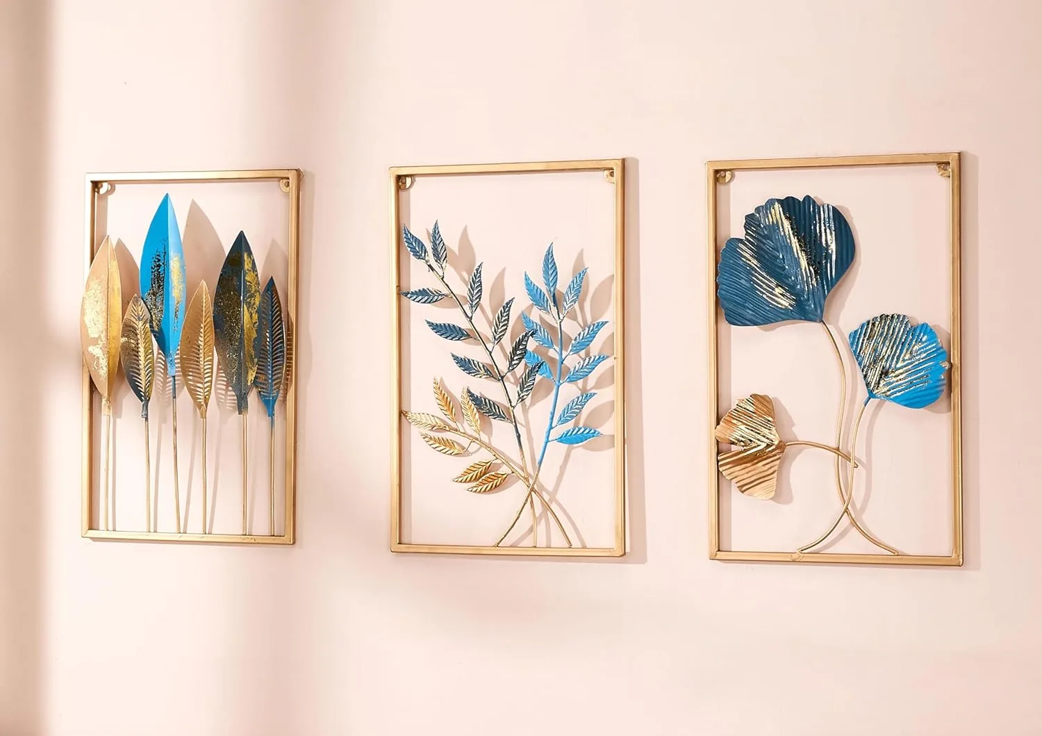 Home Decor : Solimo Gold Metal Leaf Wall Art (3-Piece Home Decor : Solimo Gold Metal Leaf Wall Art (3-Piece Set)