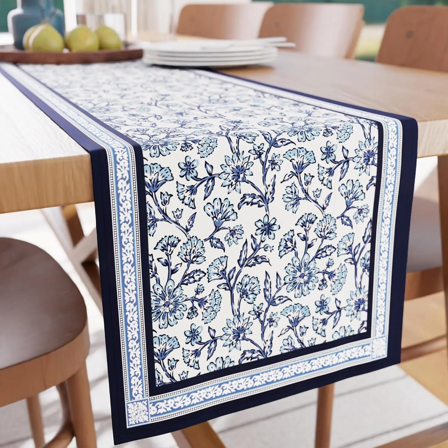best table runner decorative